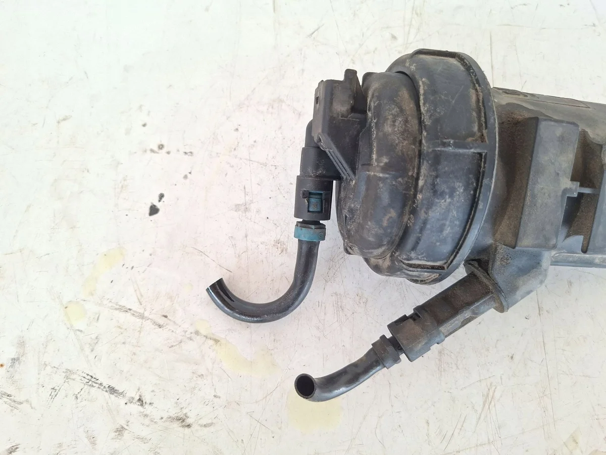 Behuizing brandstoffilter Opel Vectra C 1.9 CDTI image 9