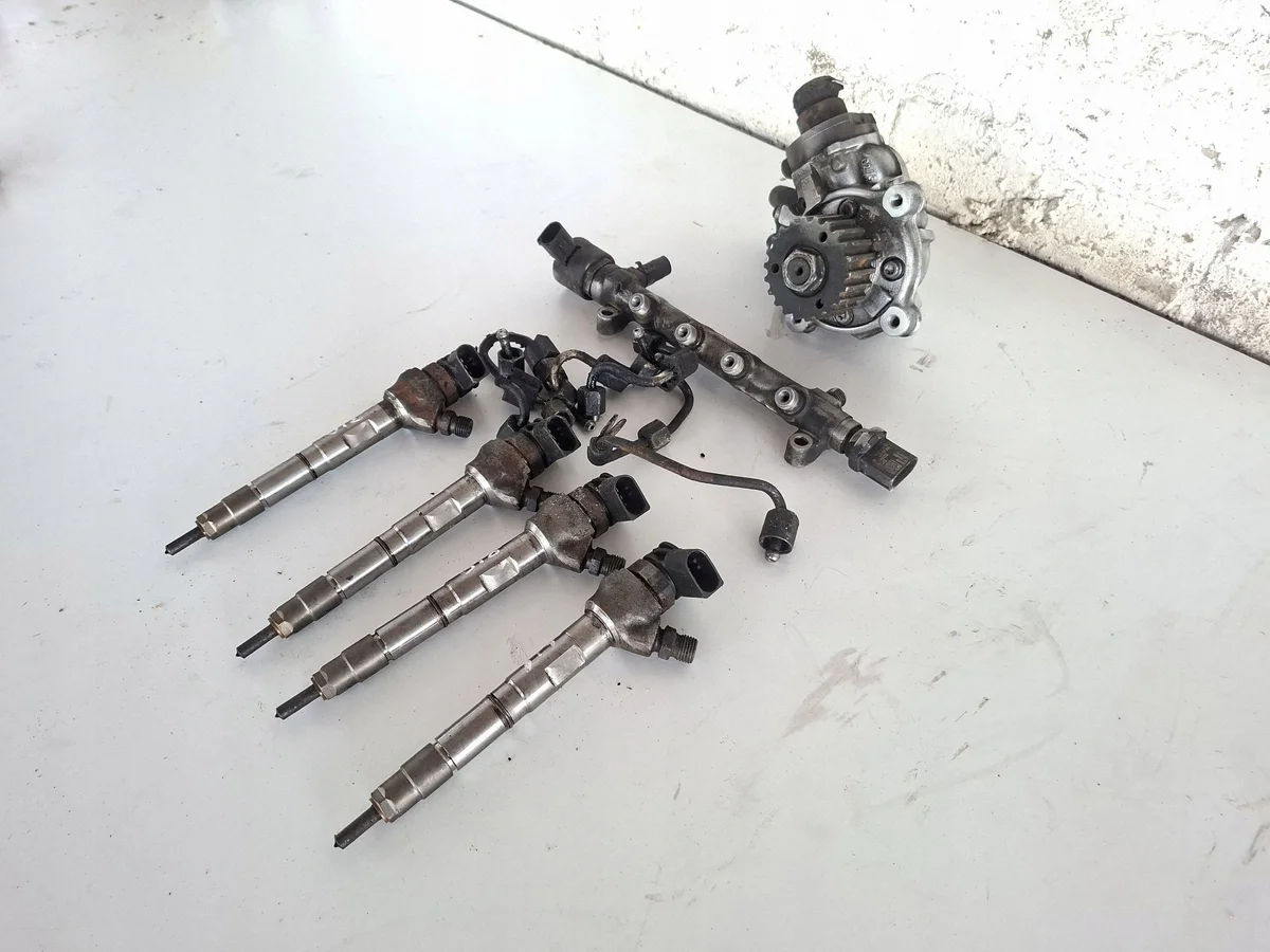 Injecteur Volkswagen Passat B8 0445110835 image 3