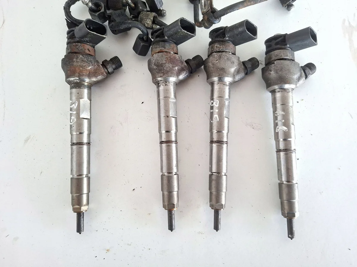 Injecteur Volkswagen Passat B8 0445110835 image 6