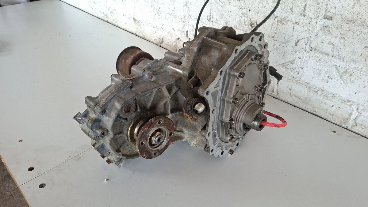 Verteilergetriebe Ford Maverick 3310333G43 image 3