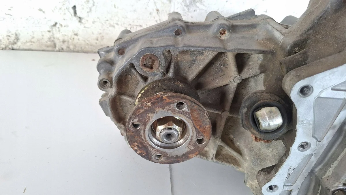 Verteilergetriebe Ford Maverick 3310333G43 image 10
