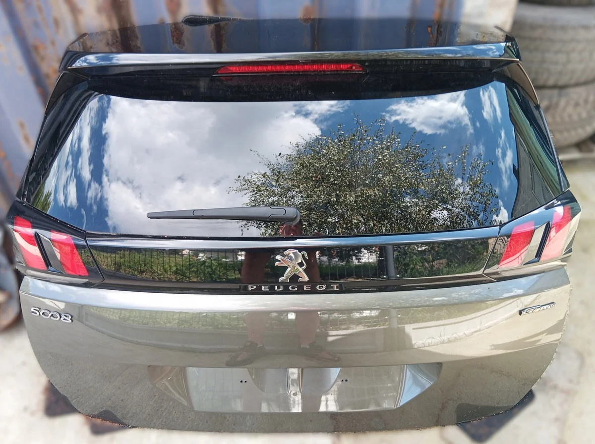 Peugeot 5008 II GT Line Portellone Elettrico