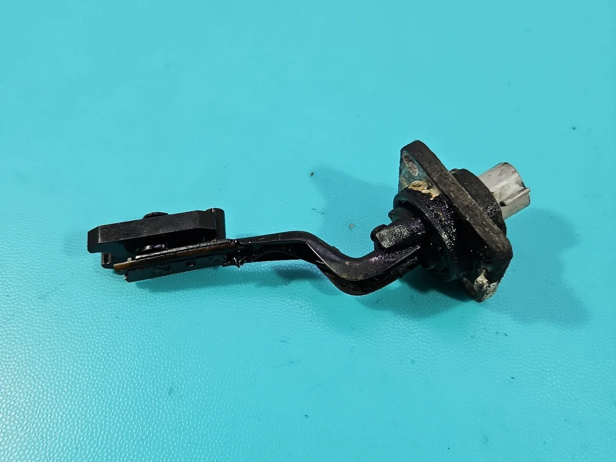 Oliepeil sensor Toyota Corolla Verso image 4
