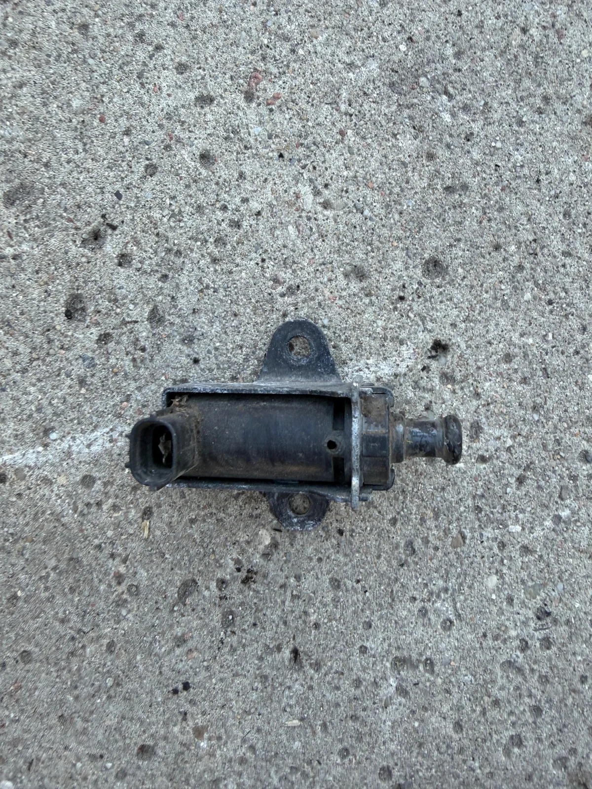 Électrovanne dépression Toyota 85967-53020 image 3