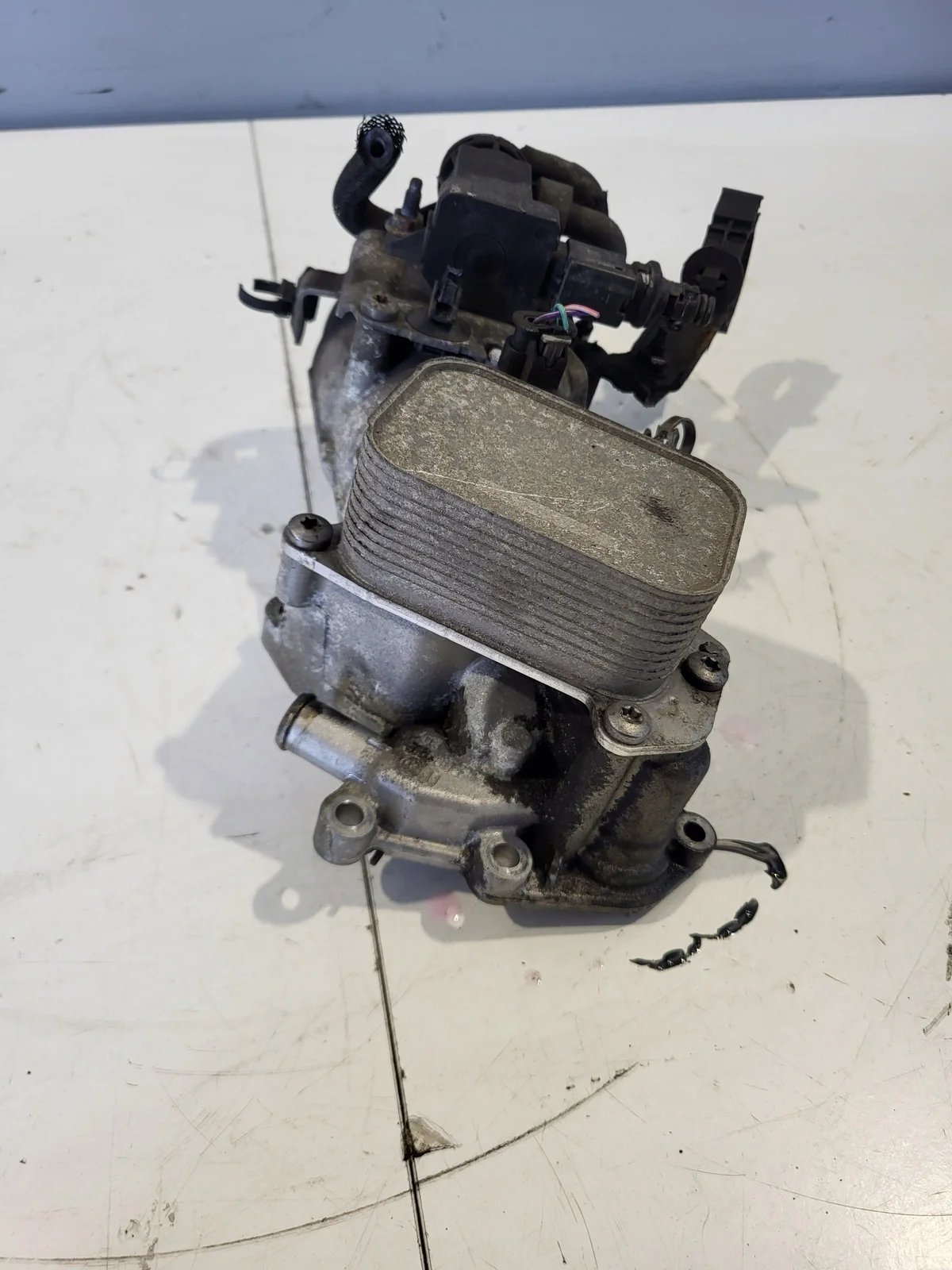 Citroen Ölfiltergehäuse 9801622280 gebraucht image 3