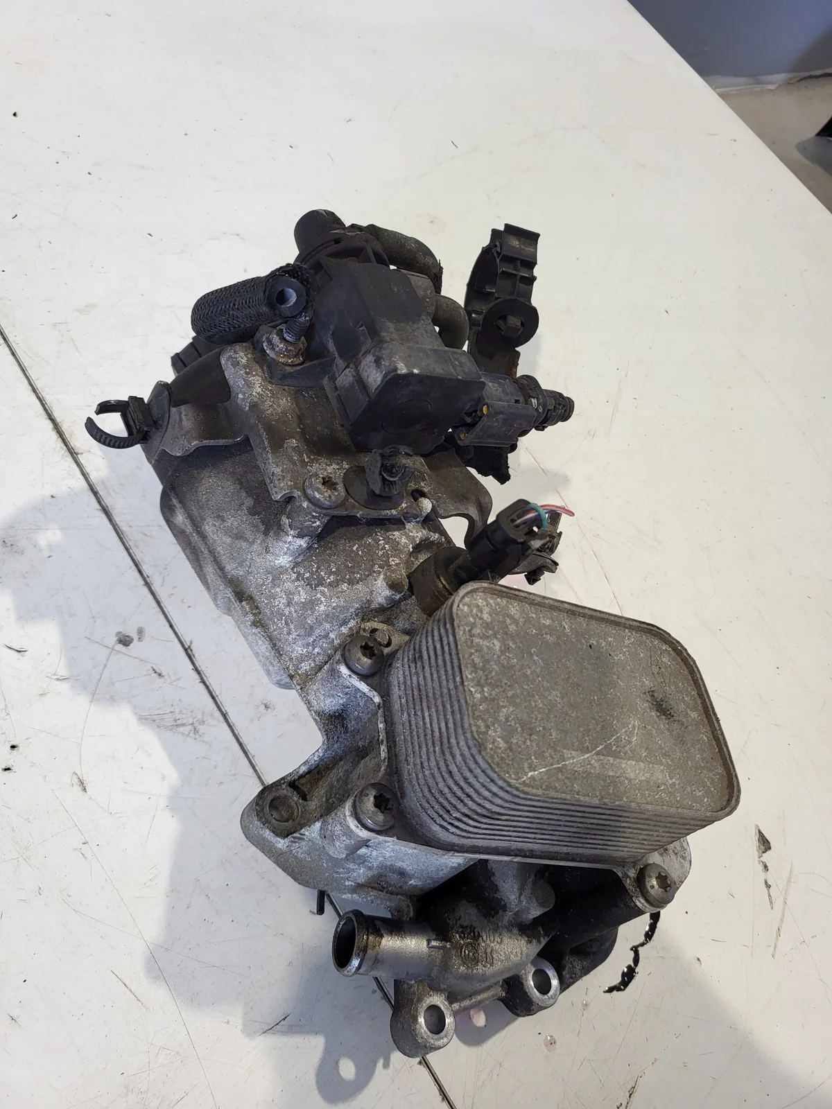 Citroen Ölfiltergehäuse 9801622280 gebraucht image 4