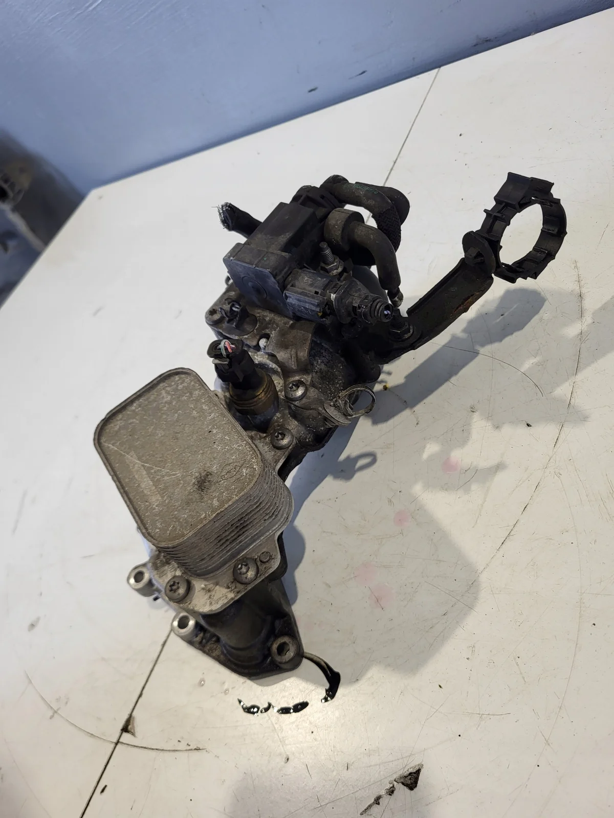 Citroen Ölfiltergehäuse 9801622280 gebraucht image 5