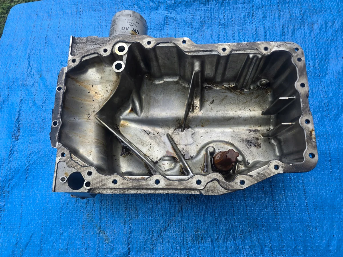 Cárter Aceite VW/Audi 1.5TSI 05E103601C image 3