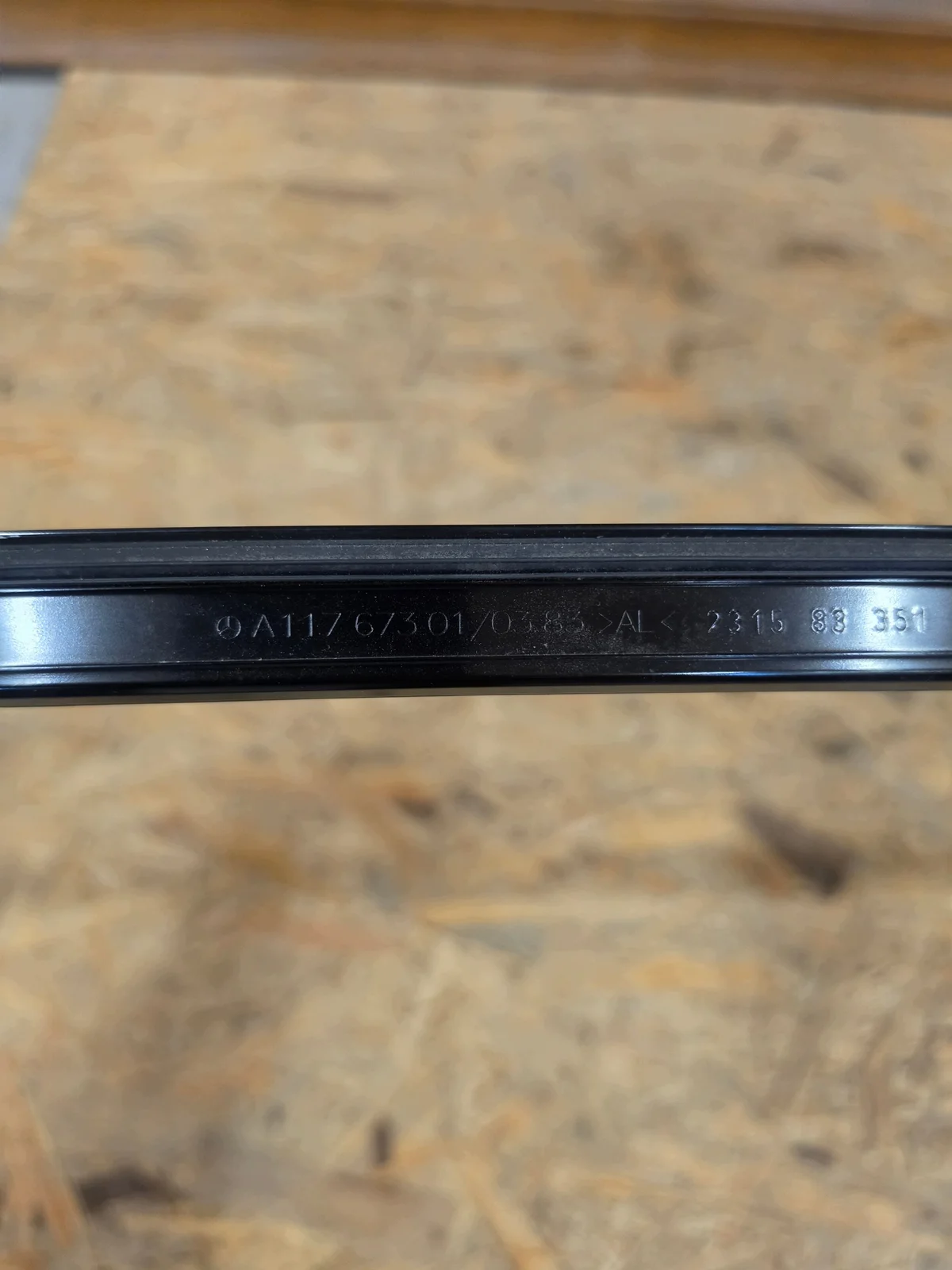 Mercedes CLA W117 Dachleiste Links Gebraucht image 5