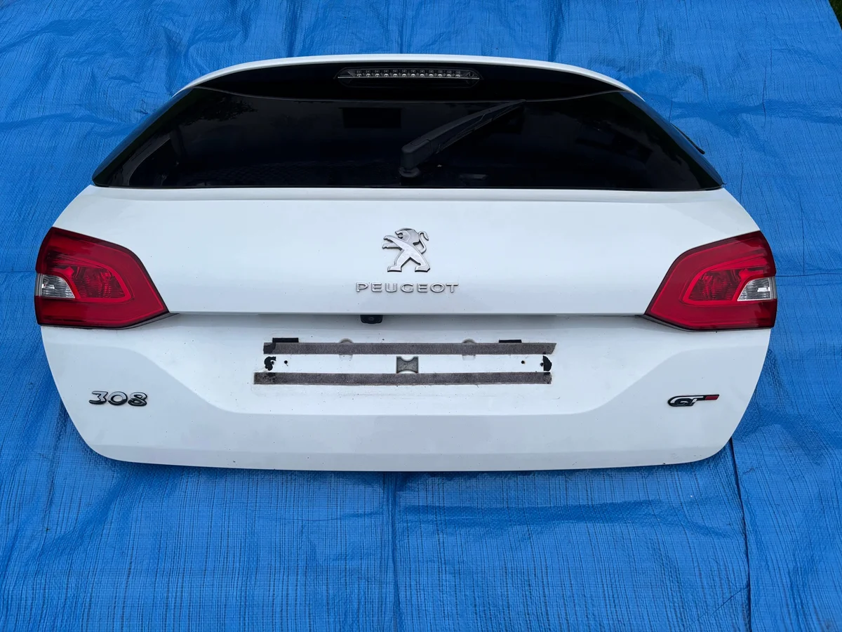 Peugeot 308 T9 Kombi Portellone Posteriore Usato