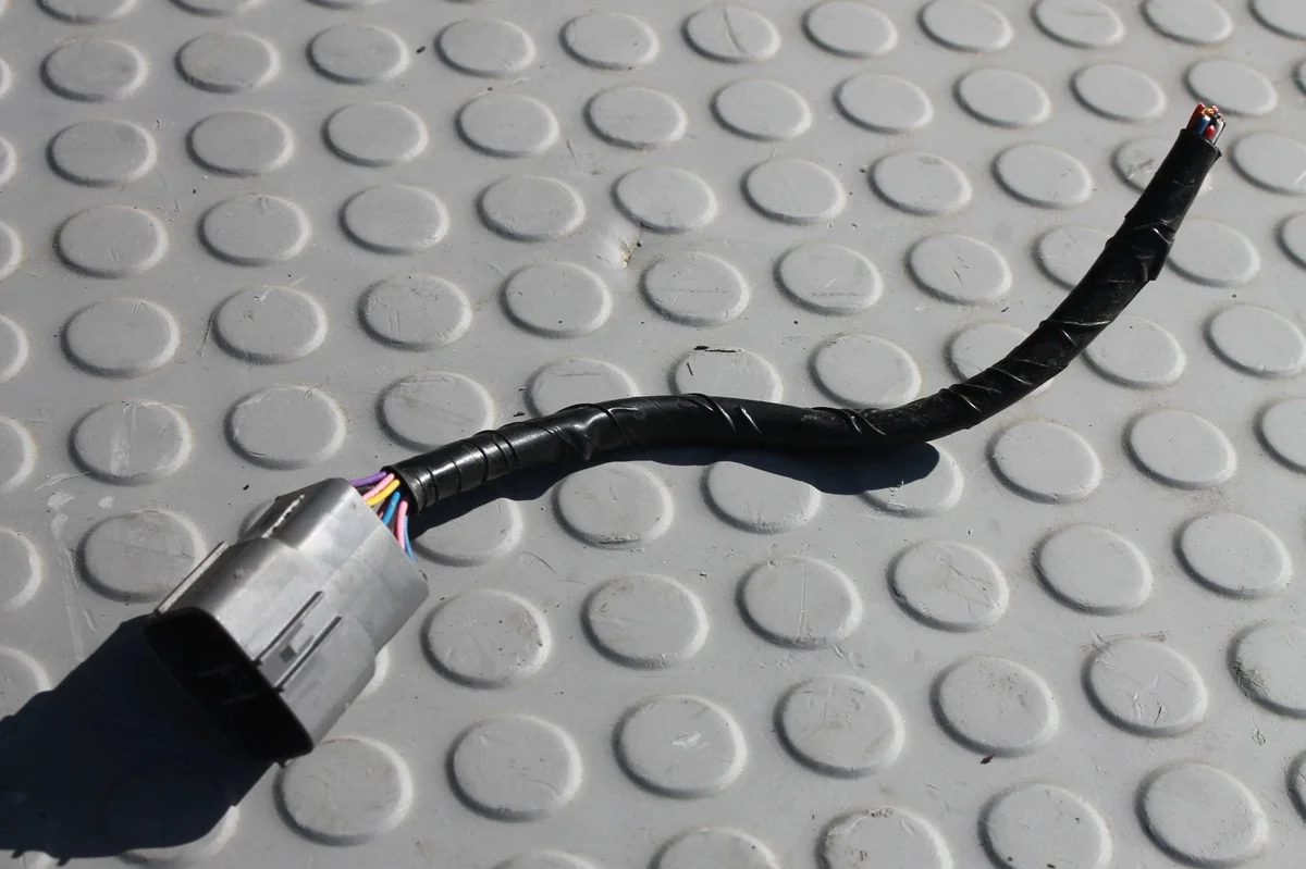 Conector Farol Mazda CX-5 II KF 17-25 LED image 3