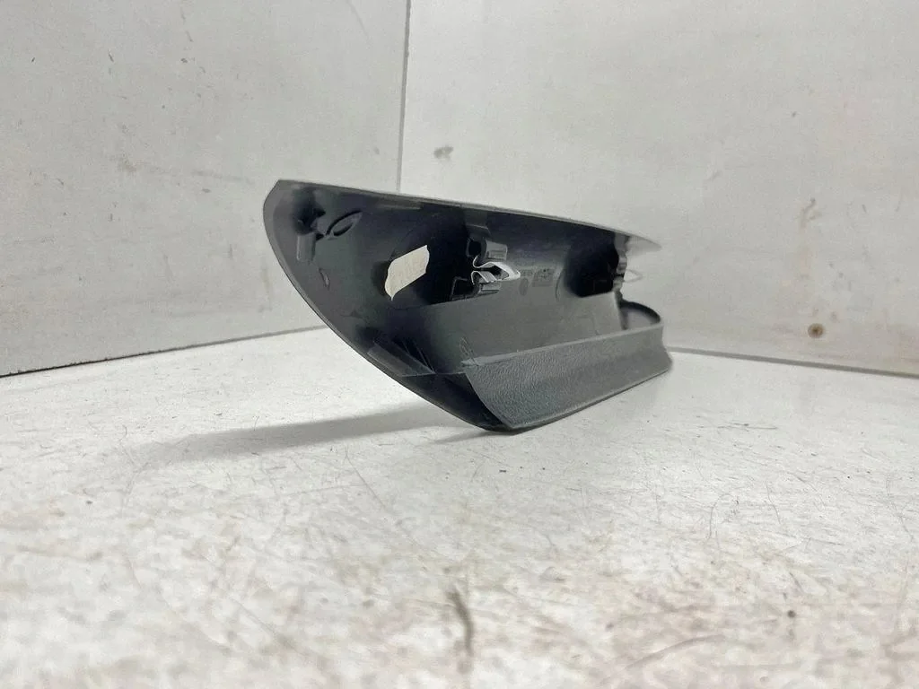 Bagagerumslock VW Golf VII Variant 5G6867714C image 5