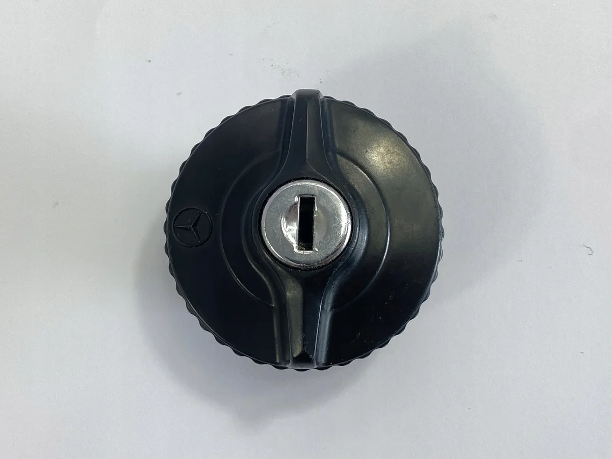 Tankdeckel Mercedes W124 Cabrio A124 gebraucht image 10