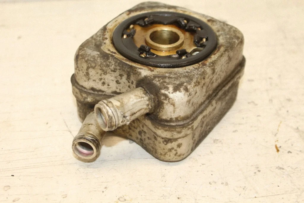 Audi A3 8L 1.9 TDI öljynjäähdytin image 6