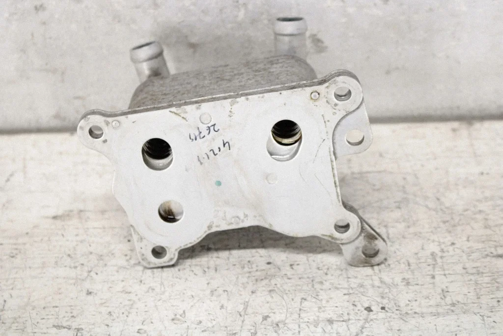 Kühler Öl 1.2 DIG-T Nissan Juke F15 image 4