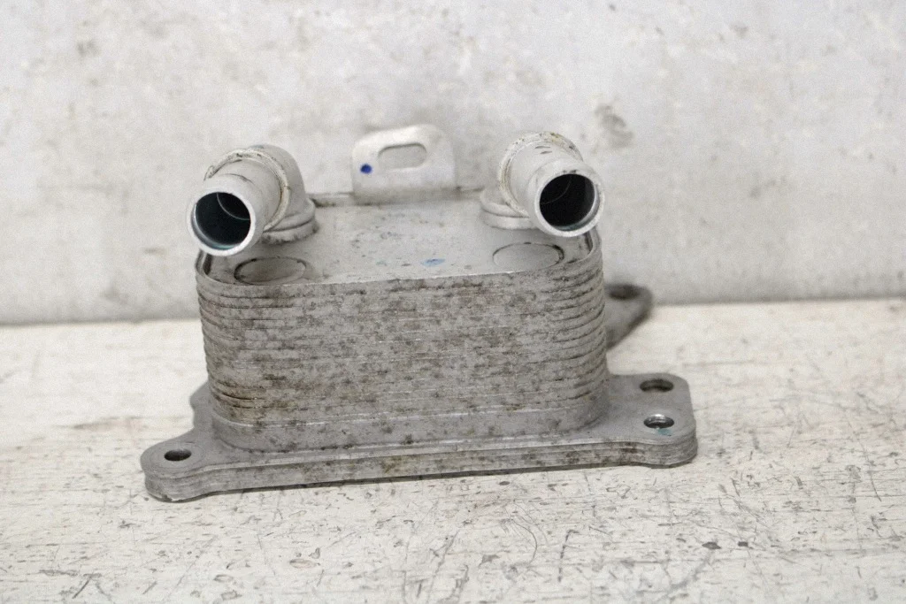 Kühler Öl 1.2 DIG-T Nissan Juke F15 image 7
