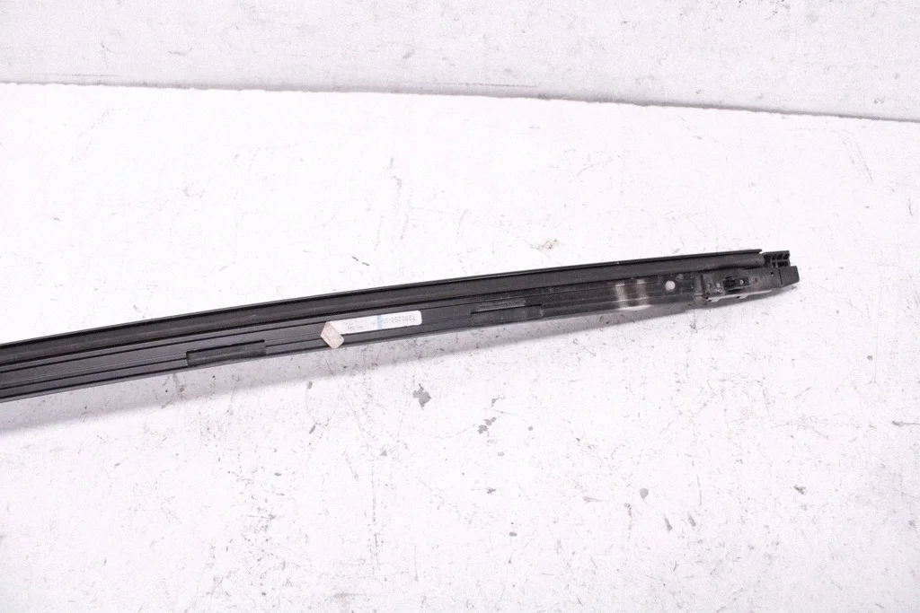 2015 BMW 4 F32 F33 Dachleiste 9740206 image 9