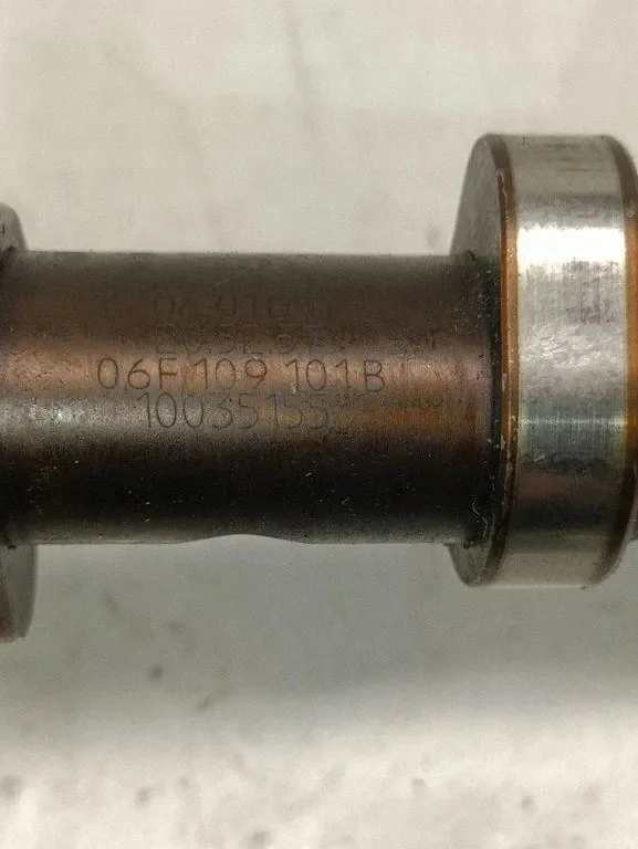 Audi A4 Kamaxel 2.0 TFSI 06F109101B image 6