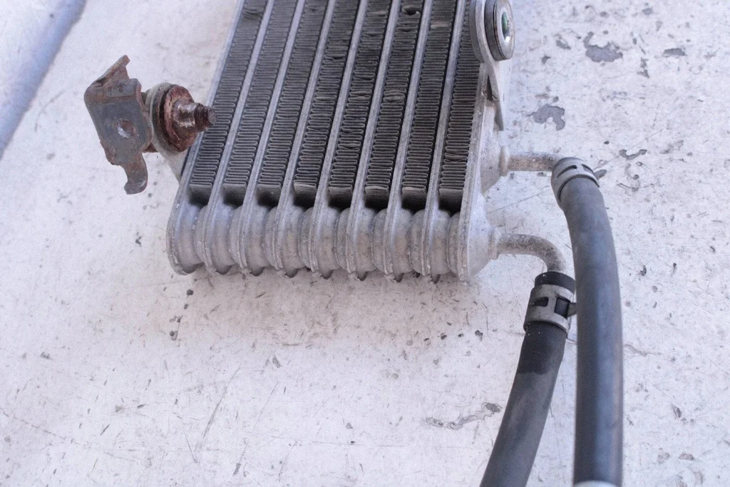 Mitsubishi 2920A494 Ölkühler gebraucht image 5