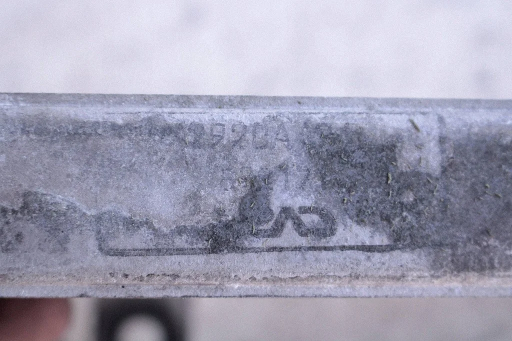 Mitsubishi 2920A494 Ölkühler gebraucht image 8