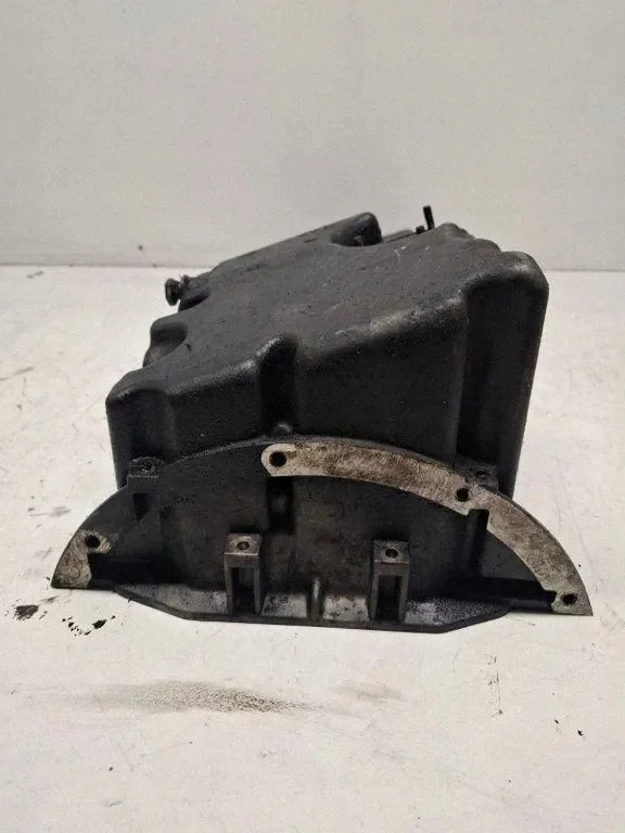 Cárter BMW E39 3.0 D M57 Usado