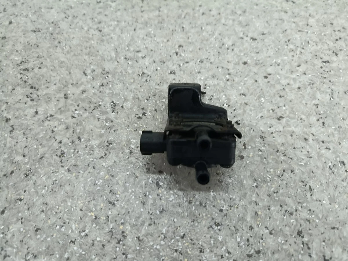 Capteur Pression DPF Toyota Avensis 89480-20030 image 5