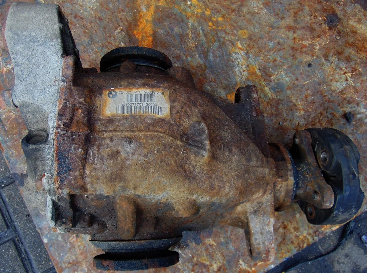 Achter Differentieel BMW 1 E87 2.0 Diesel Handbak