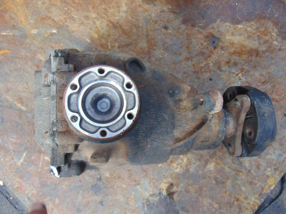 Differential hinten BMW 1 E87 2.0 Diesel Manuell image 3