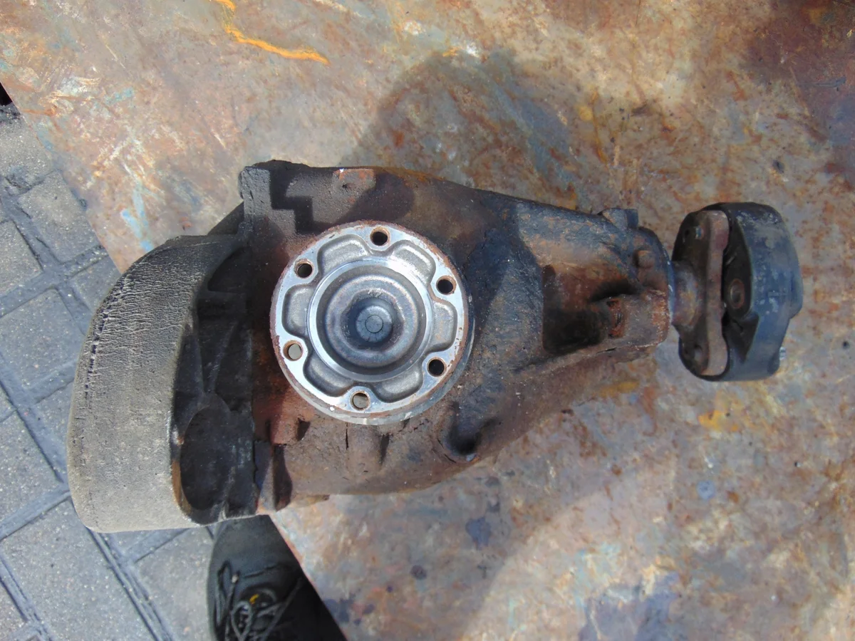Differential hinten BMW 1 E87 2.0 Diesel Manuell image 4