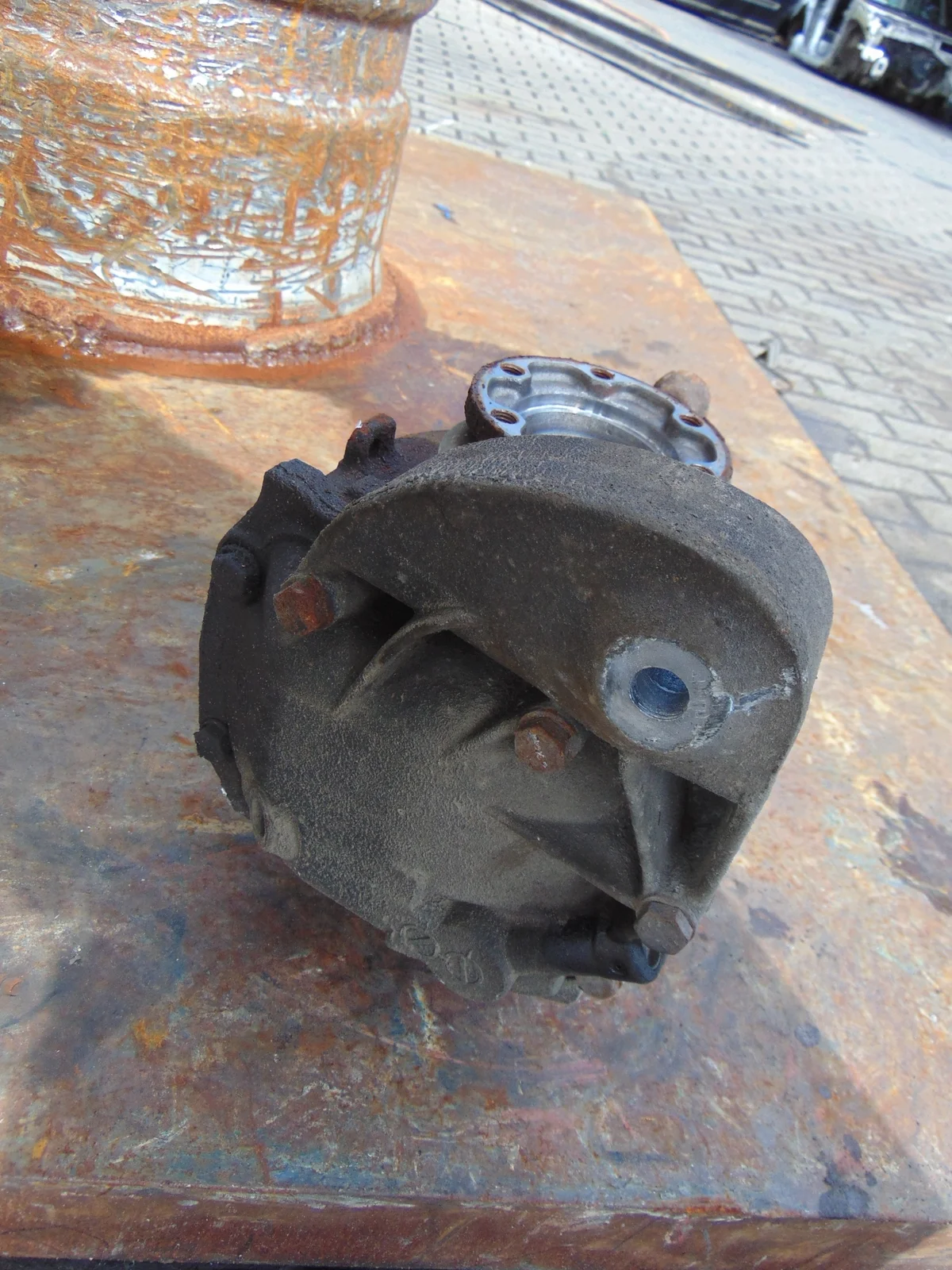 Differential hinten BMW 1 E87 2.0 Diesel Manuell image 6