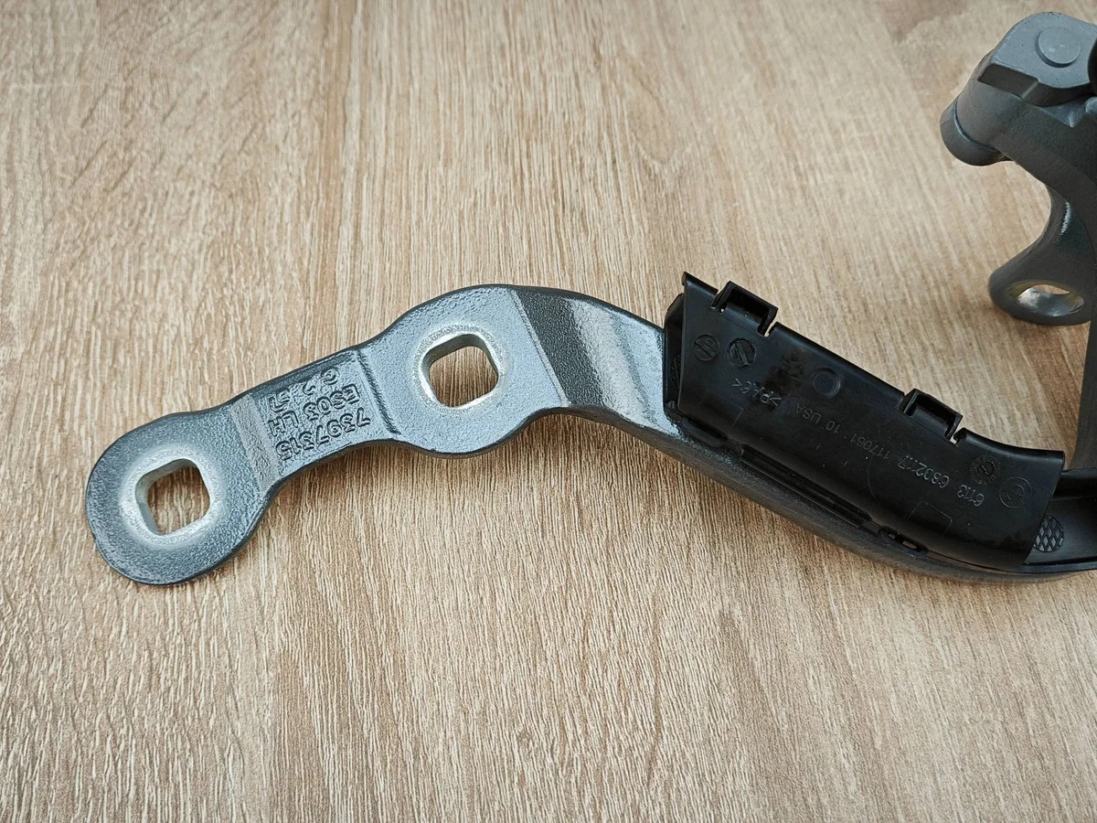 Scharnier Heckklappe Links BMW X3 G01 LCI OE 7397315 image 3