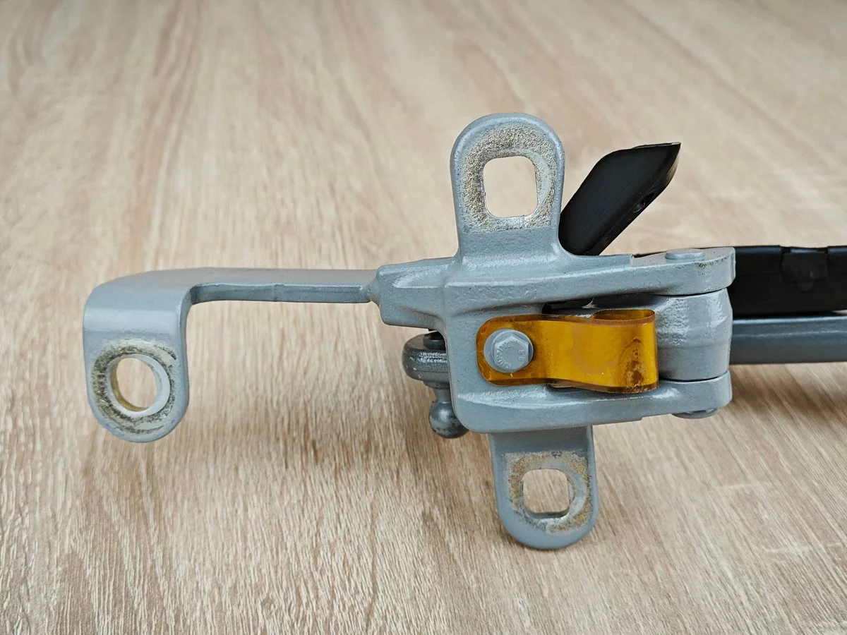 Scharnier Heckklappe Links BMW X3 G01 LCI OE 7397315 image 5
