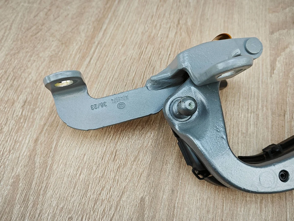 Scharnier Heckklappe Links BMW X3 G01 LCI OE 7397315 image 9