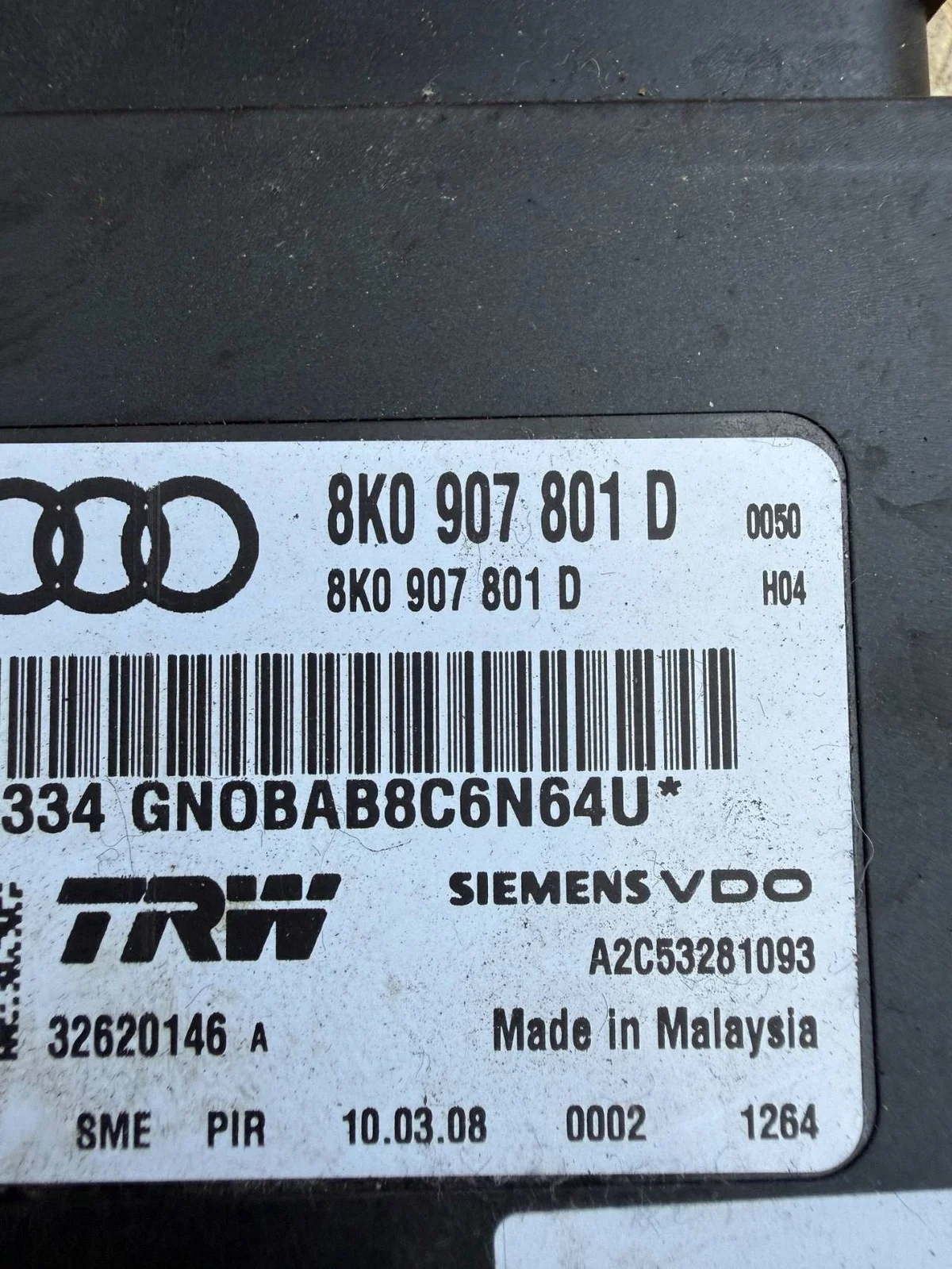 Audi A4 B8 Parking Brake Module 8K0907801D image 4