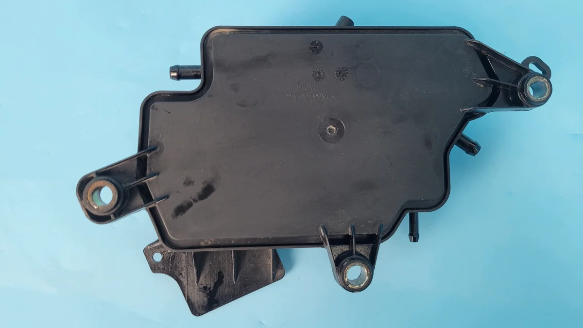 Ford Ranger VI 2.0 TDCi Unterdruckbehälter Steuerung image 3