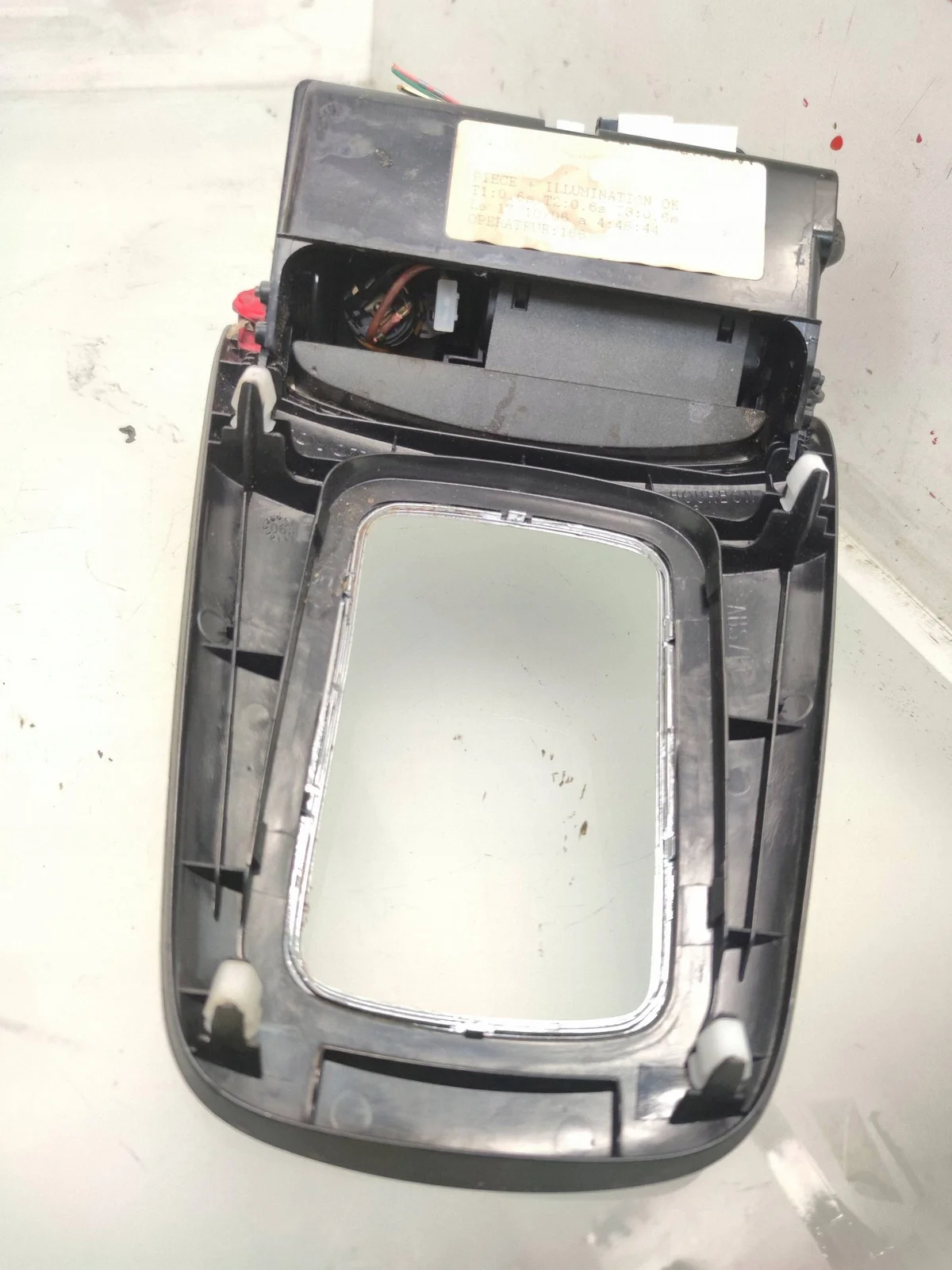 2007 Toyota Avensis T250 Rahmen Schalthebel 84931 image 3
