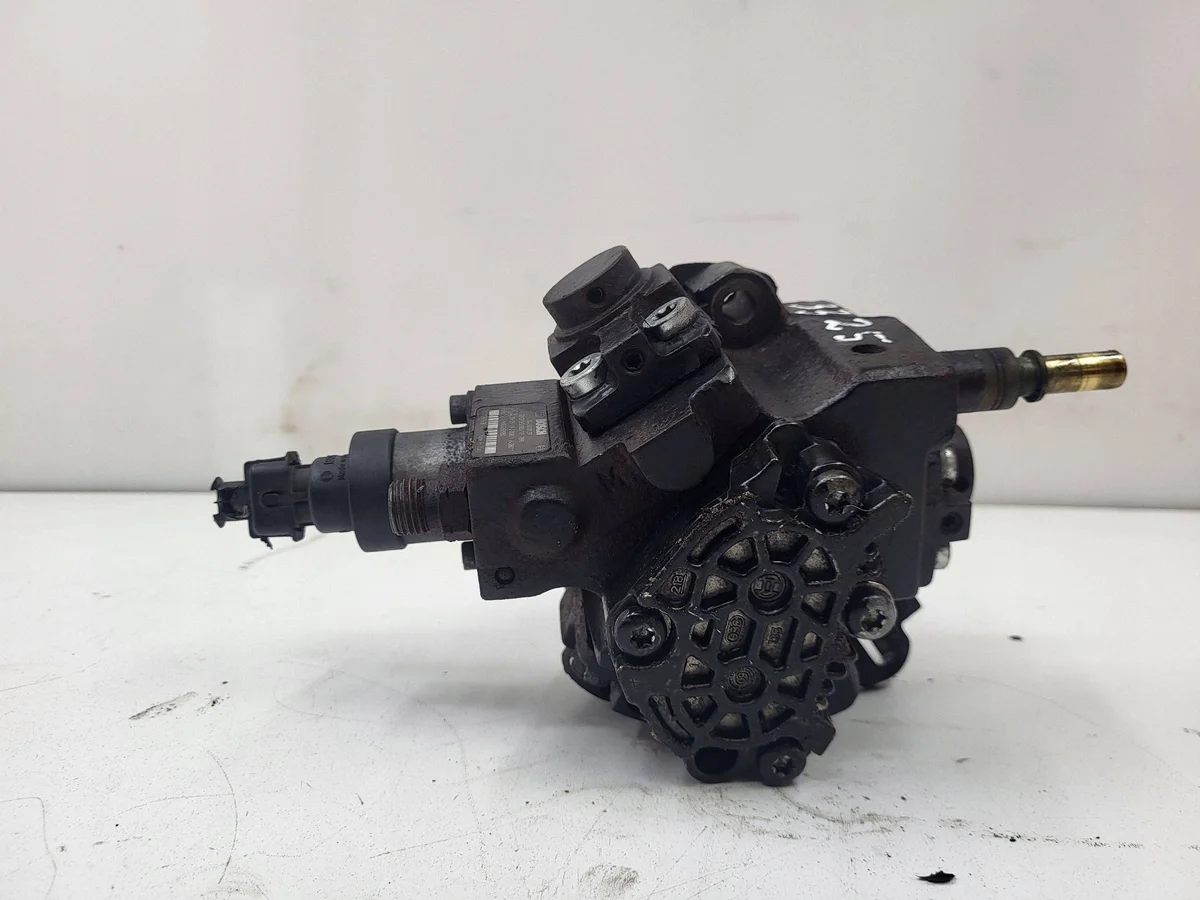 Land Rover Freelander 2 Injector Set 9683268980 image 7