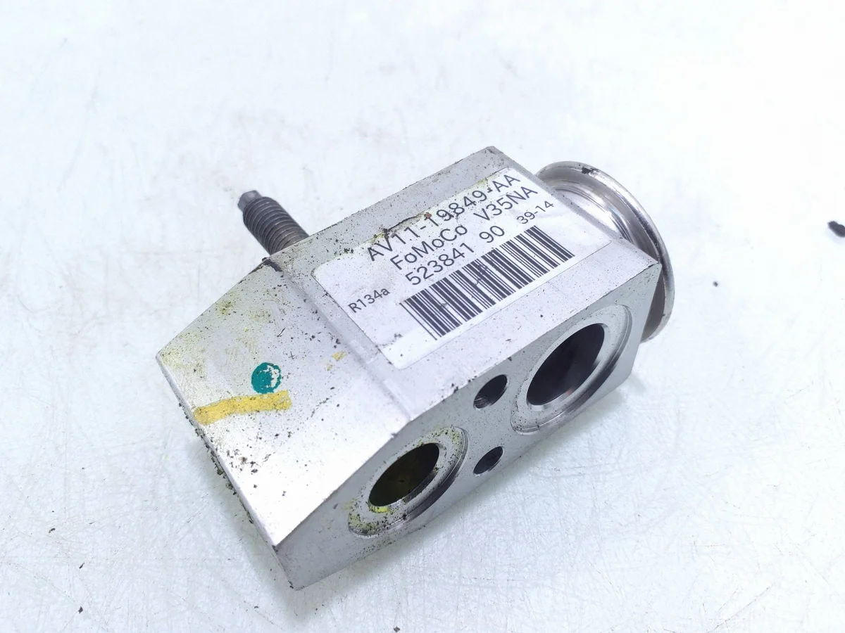 Ford Ecosport Klimaanlage Expansionsventil AV1119849AA