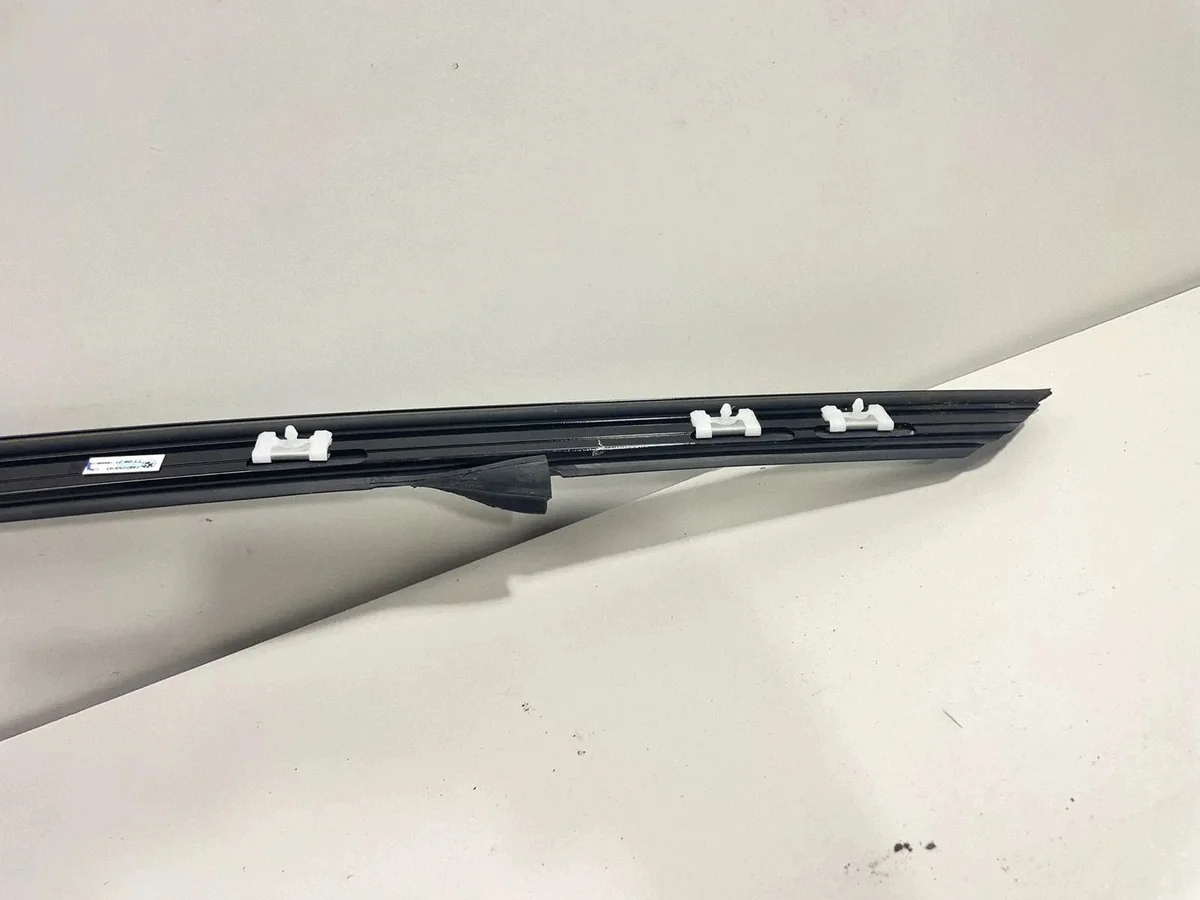 BMW 4 G22 G23 G24 G26 Zierleiste Tür vorne links image 7