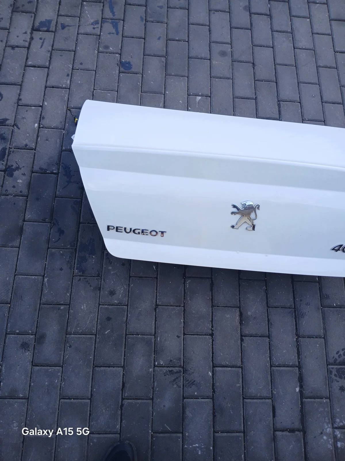 Bagklucka Peugeot 407 08-11 Sedan Vit