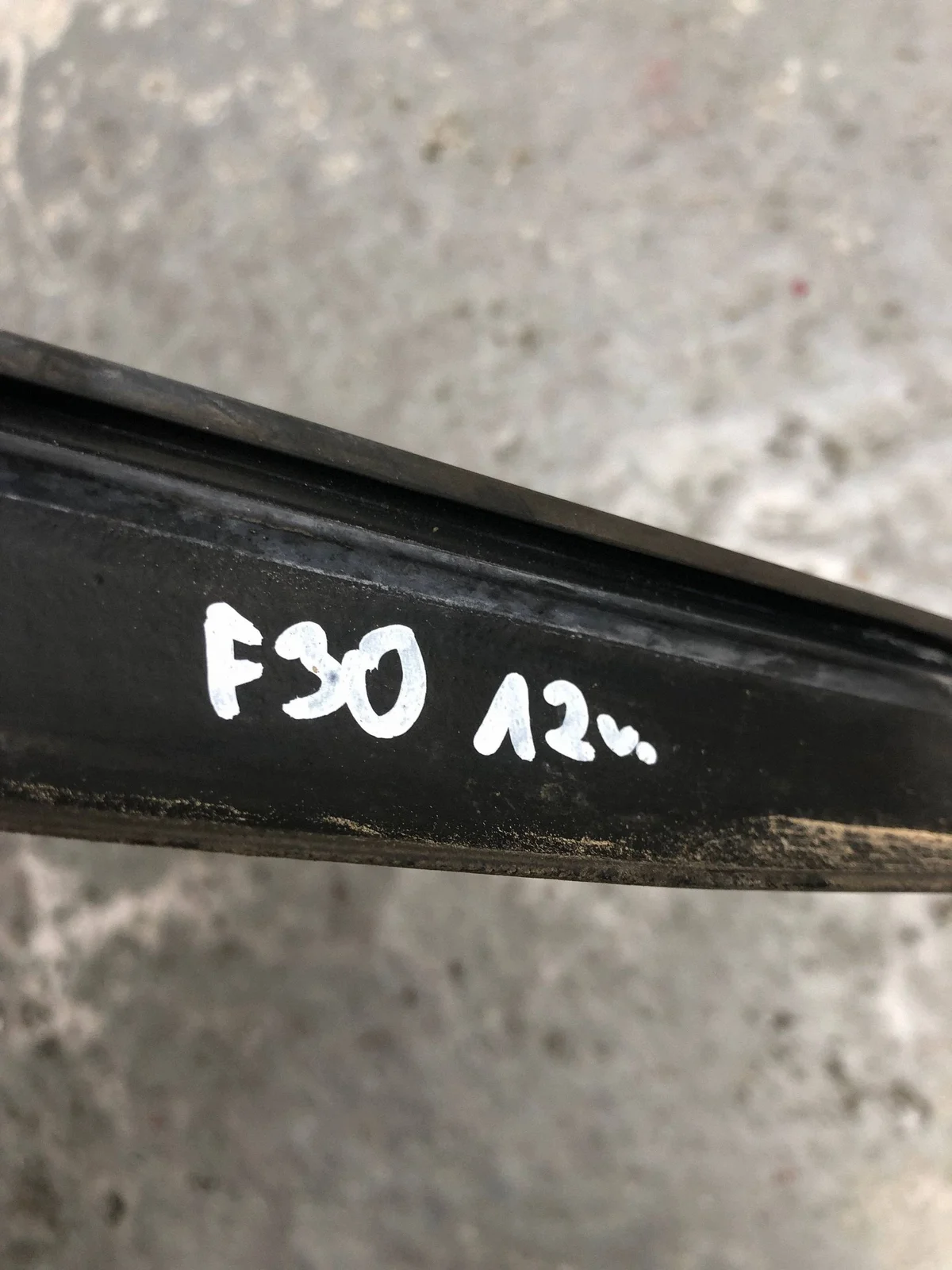 Joint de capot BMW F30 7255802 image 4