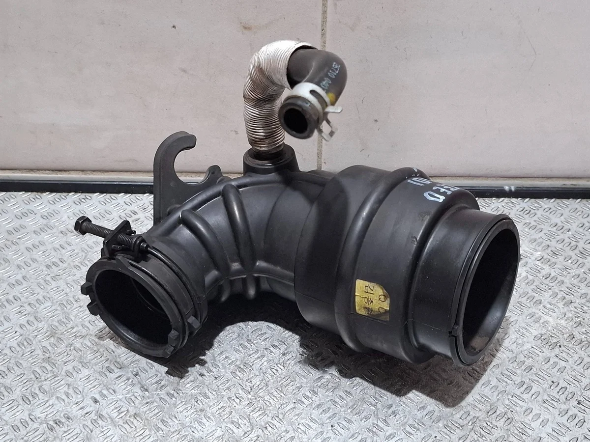 Tubo Admisión Turbo Kia Ceed KMY3090 image 3