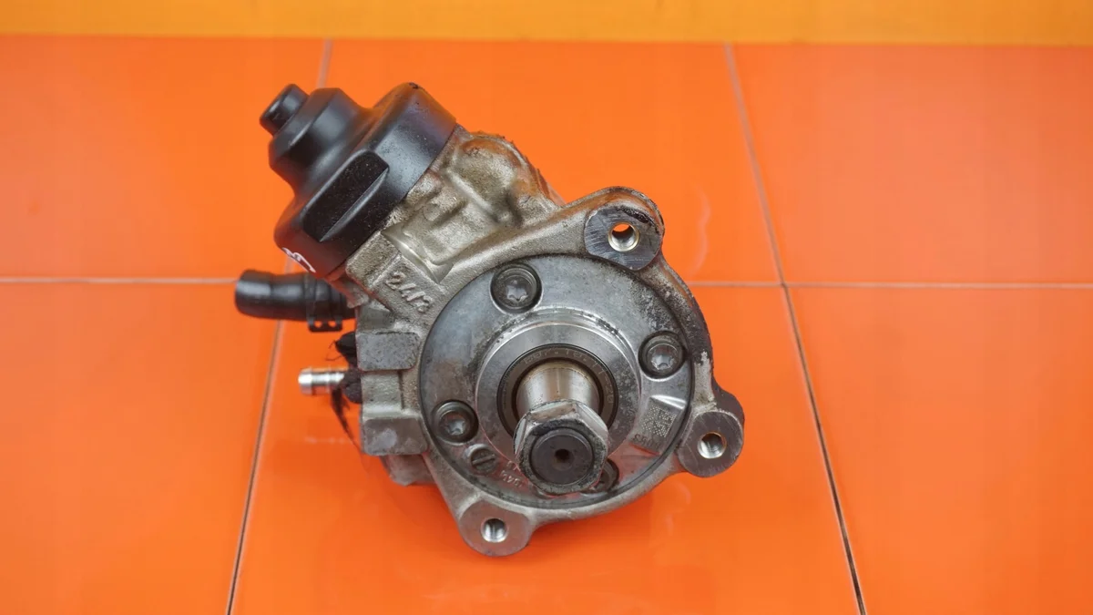 Pompe injection 2.0 TDI CFF Passat B7 Golf Superb image 5
