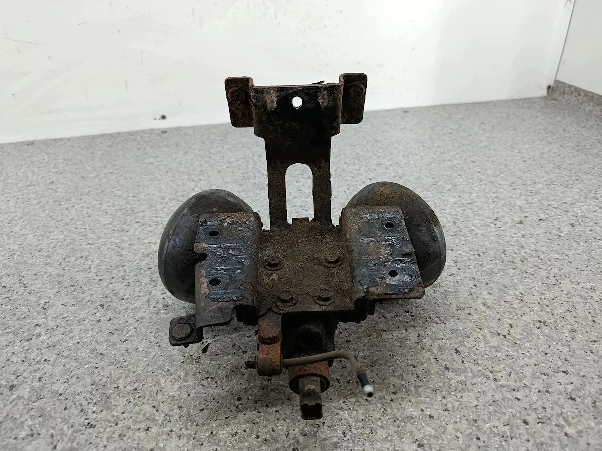 Hydraulisk kula Citroën C5 III 2.0 HDI image 3