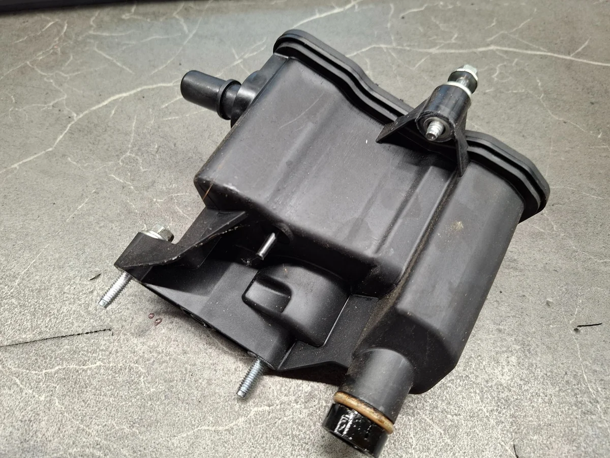 Ölentlüftung Ford Focus mk4 1,0 ECOBOOST image 6