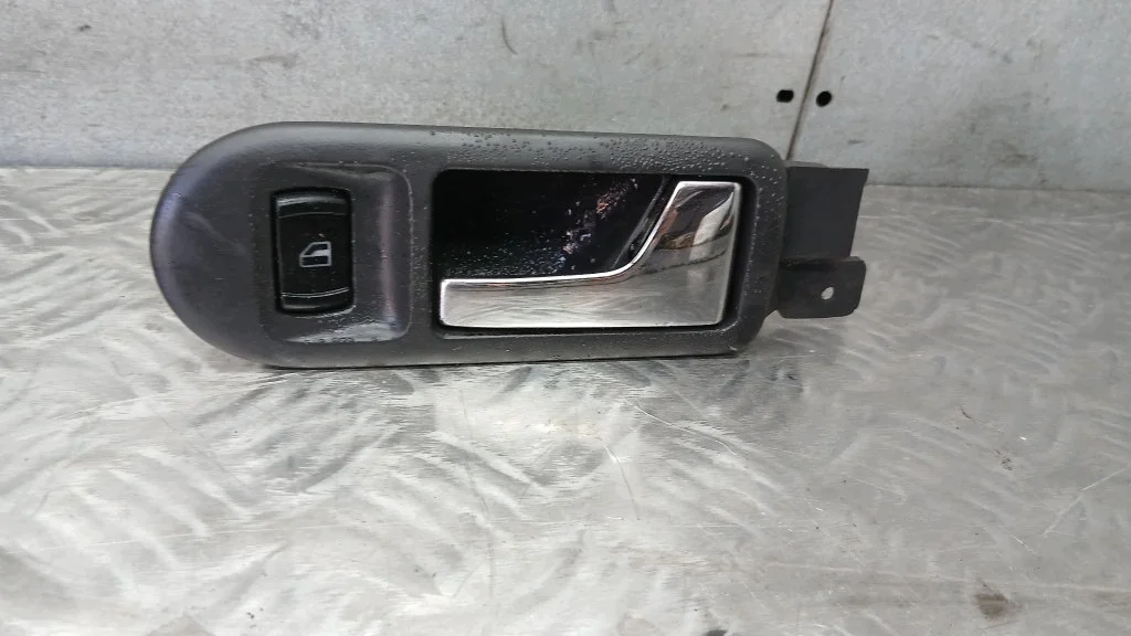 Manija Interior Derecha VW Passat B5 FL