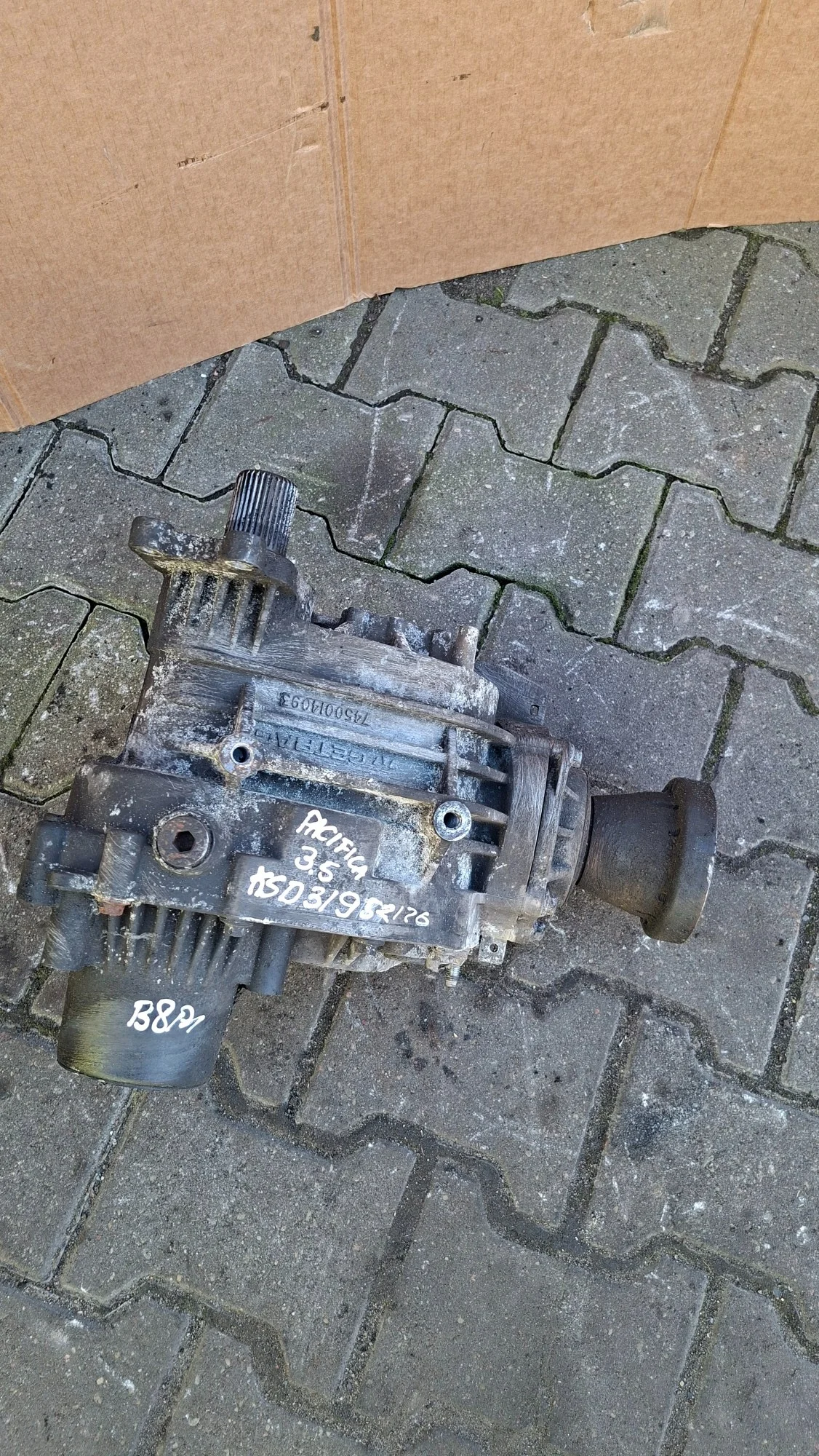 Chrysler 7450014093 Reduktori Käytetty