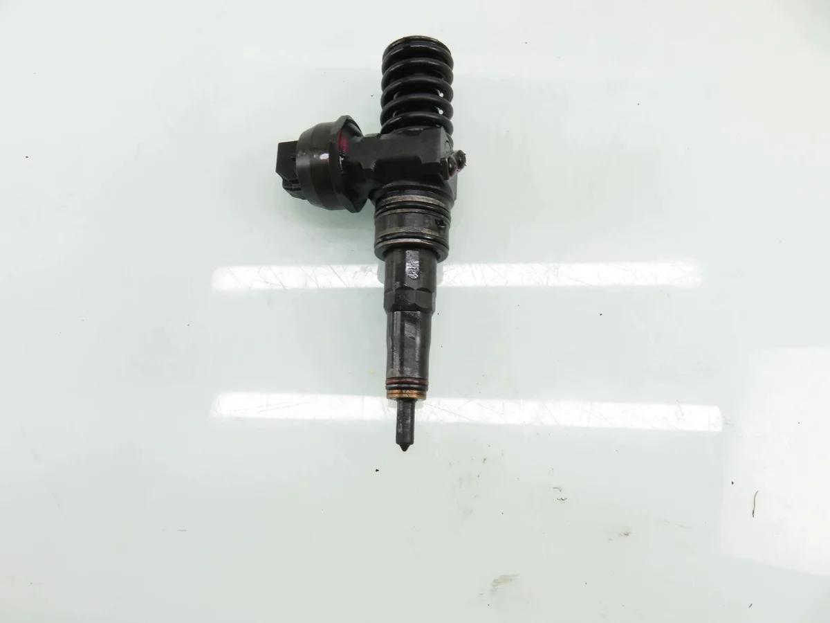 Suuttimen pumppu VW Golf Plus 1.9 TDI