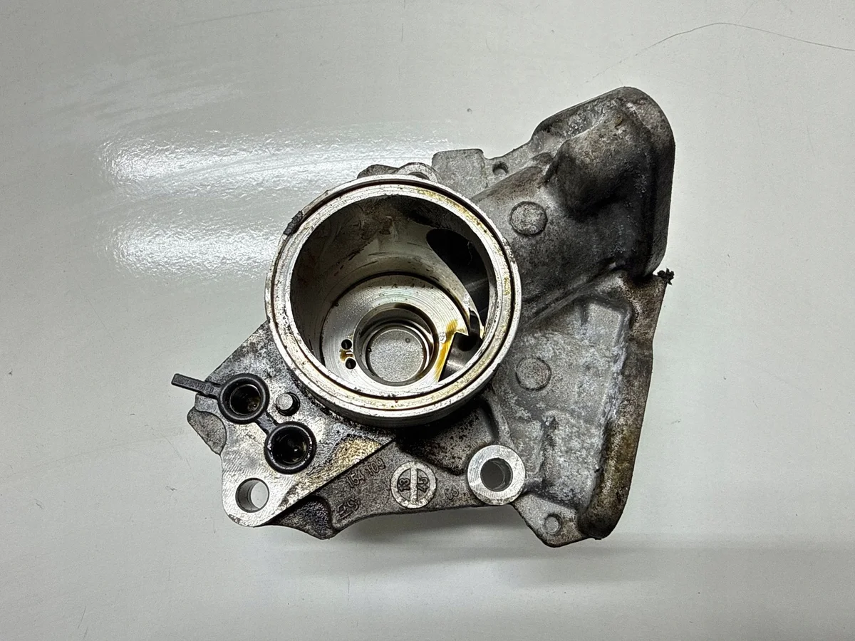 Mercedes S W221 Bränslepumpsfäste A2780700330