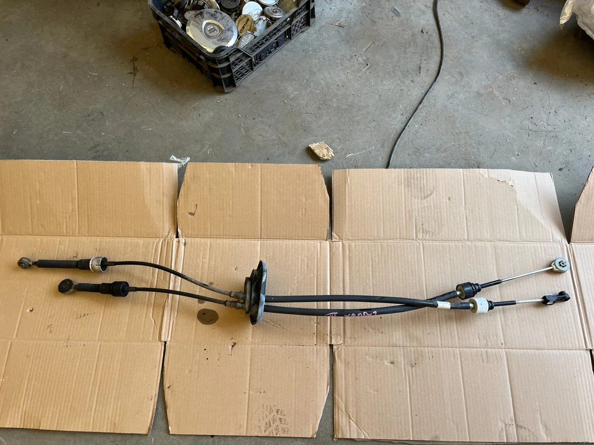 Gear Shift Cables for Renault Laguna III image 2